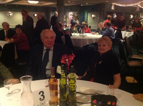 ./Gallery/XmasAdult12-15-12/2012 DIAC XMAS 013.jpg